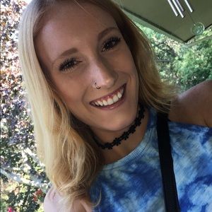 Meet your Posher, Maddie